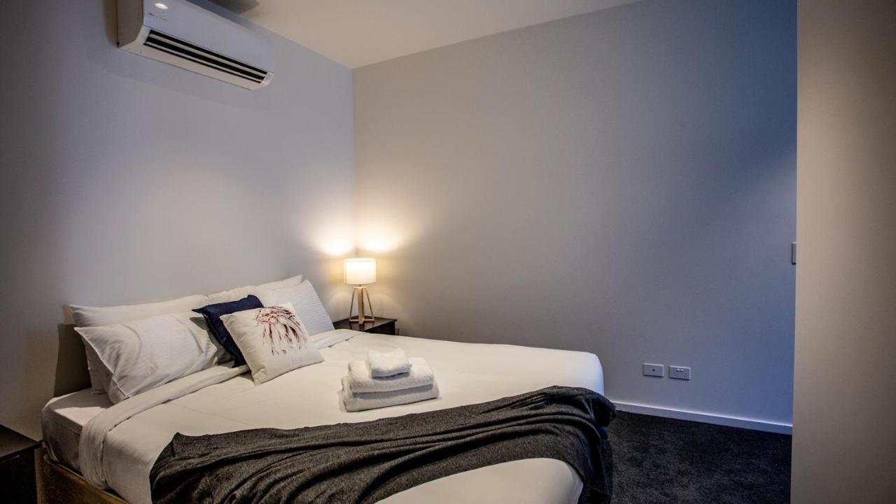 Readyset Opera Melbourne Apartment Exterior photo